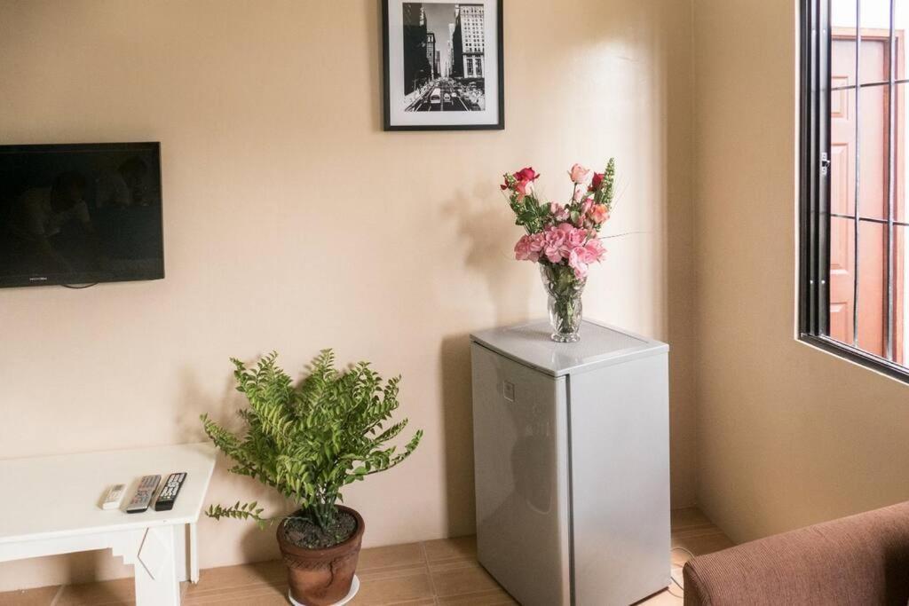 Jw Apartments Angeles Ngoại thất bức ảnh